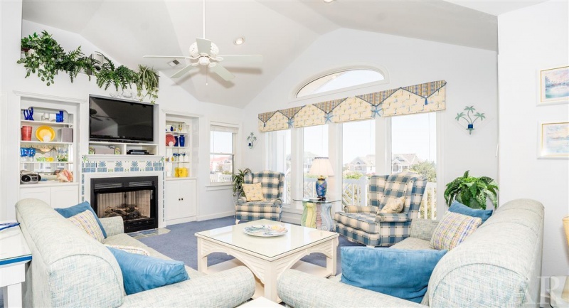 Southern Shores, North Carolina 27949, 7 Bedrooms Bedrooms, ,7 BathroomsBathrooms,Single family - detached,For sale,Ocean Boulevard,113660