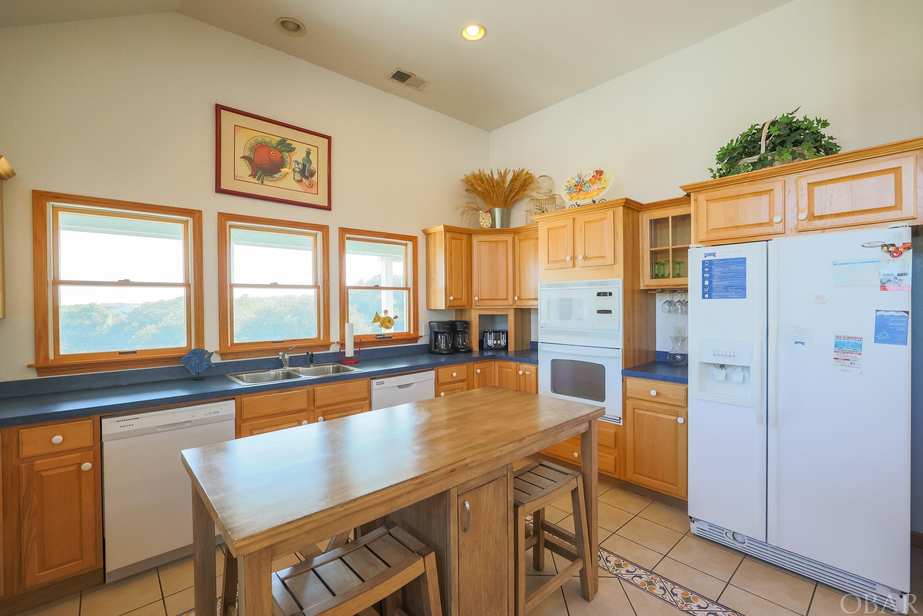 Duck, North Carolina 27949, 7 Bedrooms Bedrooms, ,7 BathroomsBathrooms,Single family - detached,For sale,Ships Wheel Court,116583 Duck, North Carolina 27949, 7 Bedrooms Bedrooms, ,7 BathroomsBathrooms,Single family - detached,For sale,Ships Wheel Court,116583