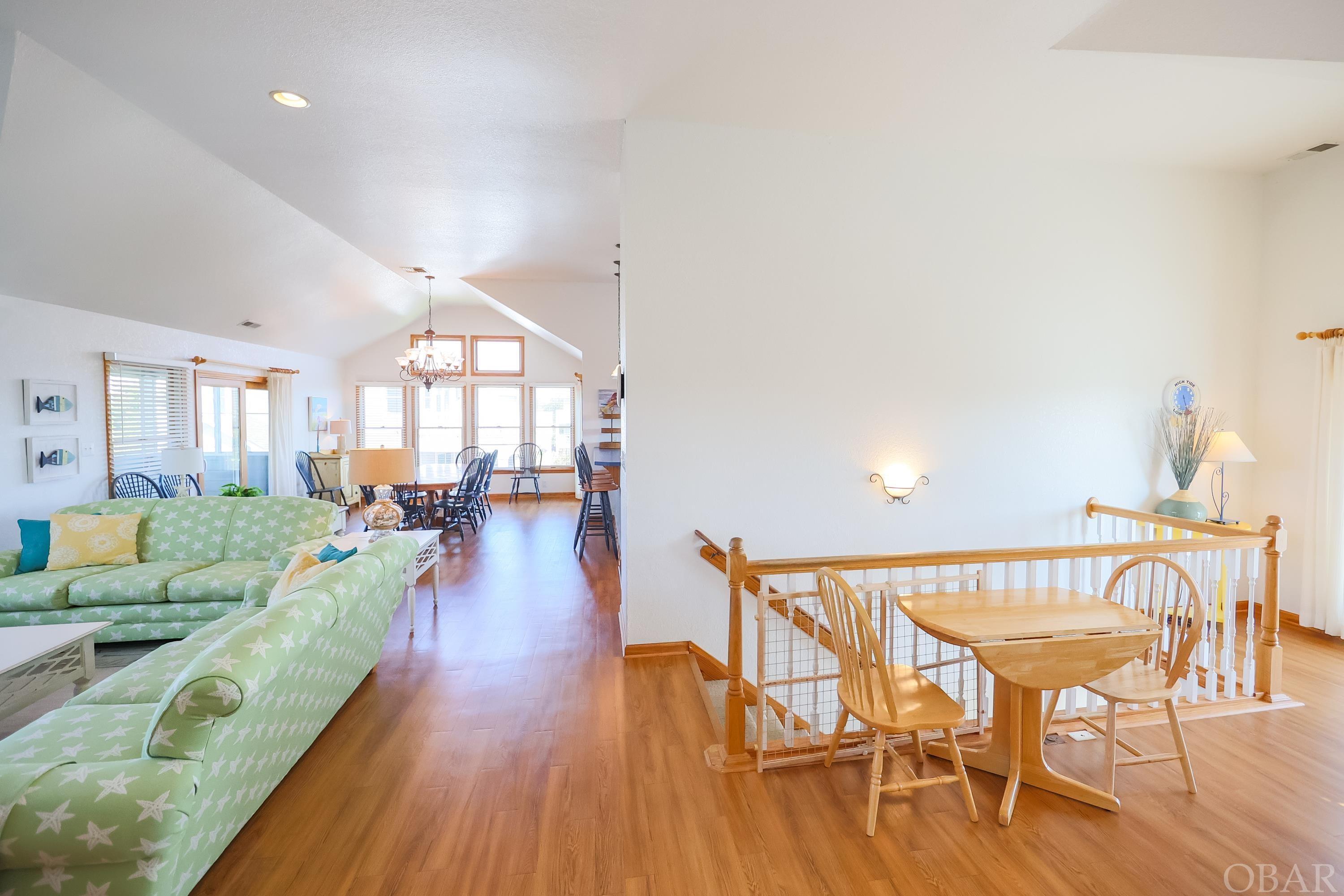 Duck, North Carolina 27949, 7 Bedrooms Bedrooms, ,7 BathroomsBathrooms,Single family - detached,For sale,Ships Wheel Court,116583 Duck, North Carolina 27949, 7 Bedrooms Bedrooms, ,7 BathroomsBathrooms,Single family - detached,For sale,Ships Wheel Court,116583