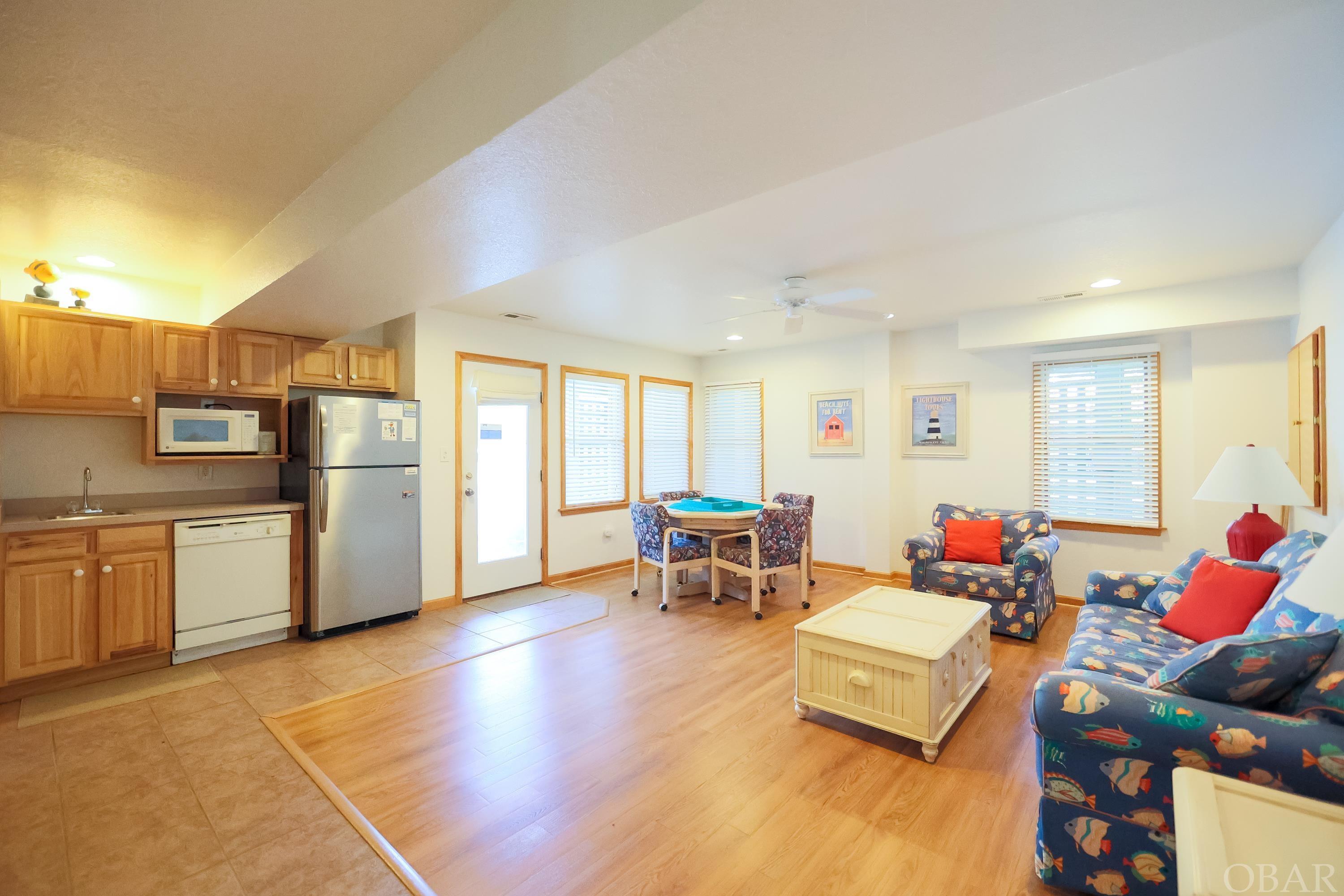 Duck, North Carolina 27949, 7 Bedrooms Bedrooms, ,7 BathroomsBathrooms,Single family - detached,For sale,Ships Wheel Court,116583 Duck, North Carolina 27949, 7 Bedrooms Bedrooms, ,7 BathroomsBathrooms,Single family - detached,For sale,Ships Wheel Court,116583