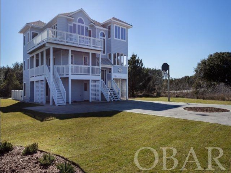 Corolla, North Carolina 27927, 7 Bedrooms Bedrooms, ,5 BathroomsBathrooms,Single family - detached,For sale,North Cove Road,115231