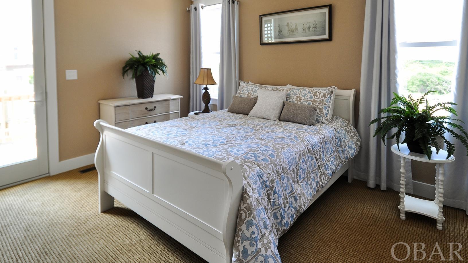 Corolla, North Carolina 27927, 6 Bedrooms Bedrooms, ,4 BathroomsBathrooms,Single family - detached,For sale,Sandfiddler Road,116491