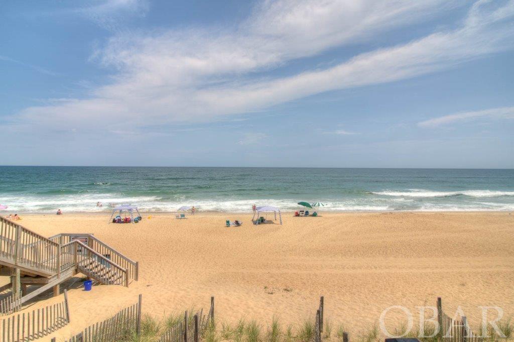 Kill Devil Hills, North Carolina 27948, 3 Bedrooms Bedrooms, ,3 BathroomsBathrooms,Condo,For sale,Virginia Dare Trail,118680