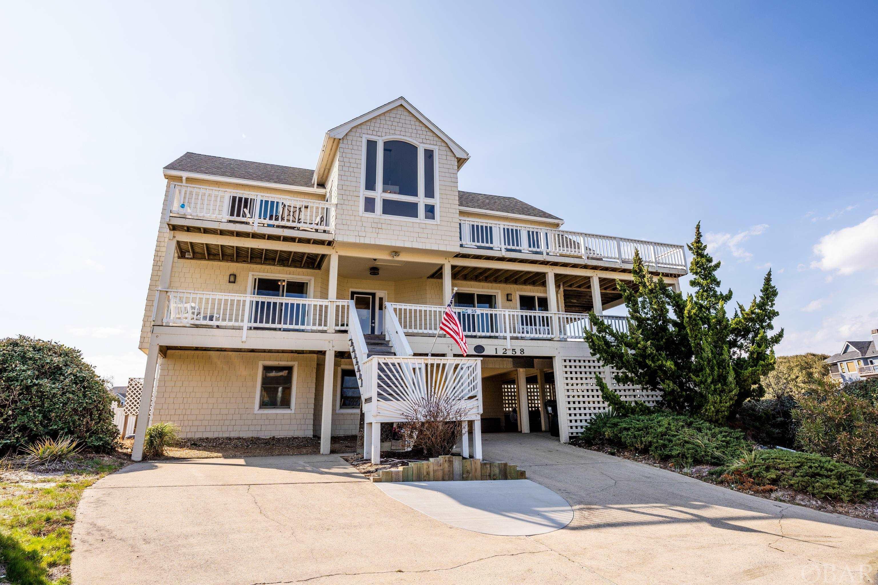 Corolla, North Carolina 27927, 6 Bedrooms Bedrooms, ,5 BathroomsBathrooms,Single family - detached,For sale,Sandcastle Drive,117978