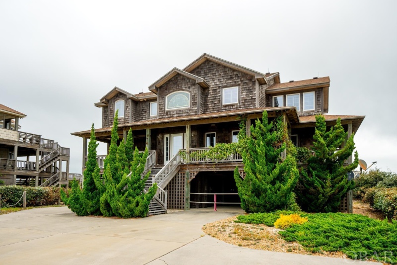 Corolla, North Carolina 27927, 4 Bedrooms Bedrooms, ,3 BathroomsBathrooms,Single family - detached,For sale,Sandfiddler Road,119016