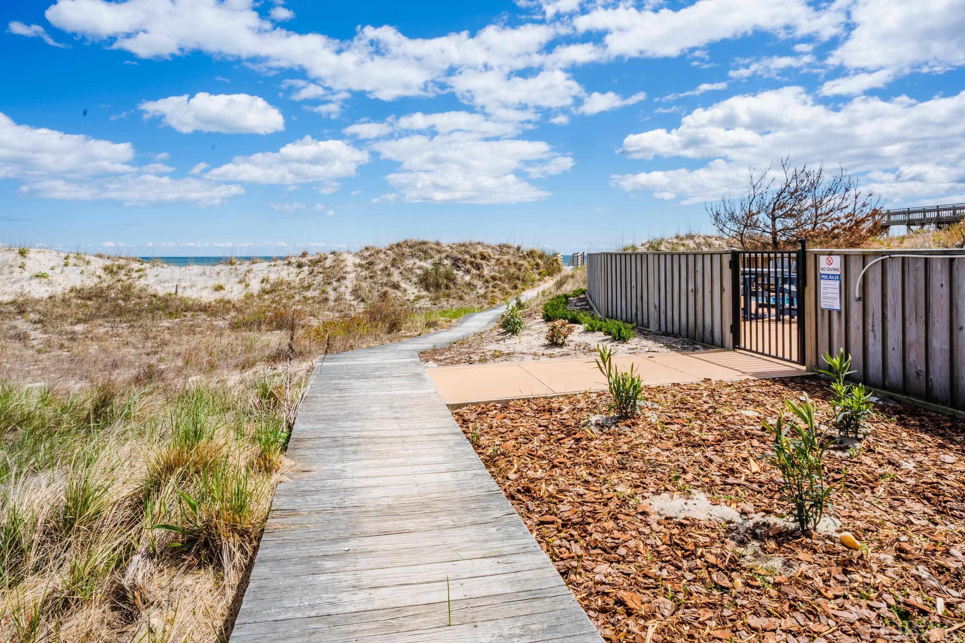 Corolla, North Carolina 27927, 5 Bedrooms Bedrooms, ,4 BathroomsBathrooms,Single family - detached,For sale,Sandcastle Drive,118505