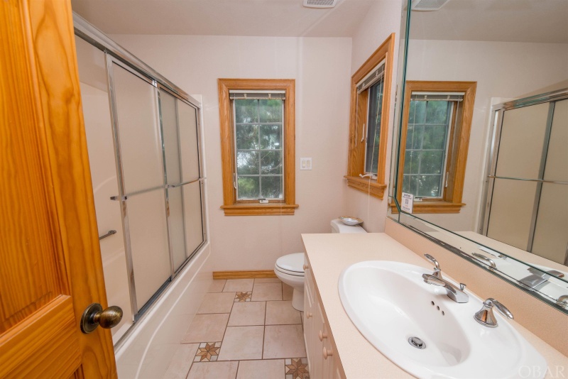 Hatteras, North Carolina 27943, 7 Bedrooms Bedrooms, ,7 BathroomsBathrooms,Single family - detached,For sale,South Beach Court,119998