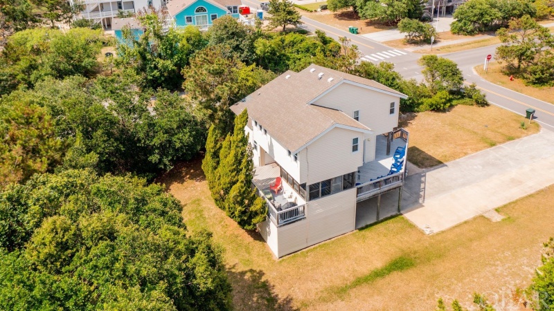 Corolla, North Carolina 27927, 3 Bedrooms Bedrooms, ,2 BathroomsBathrooms,Single family - detached,For sale,Corolla Drive,119250