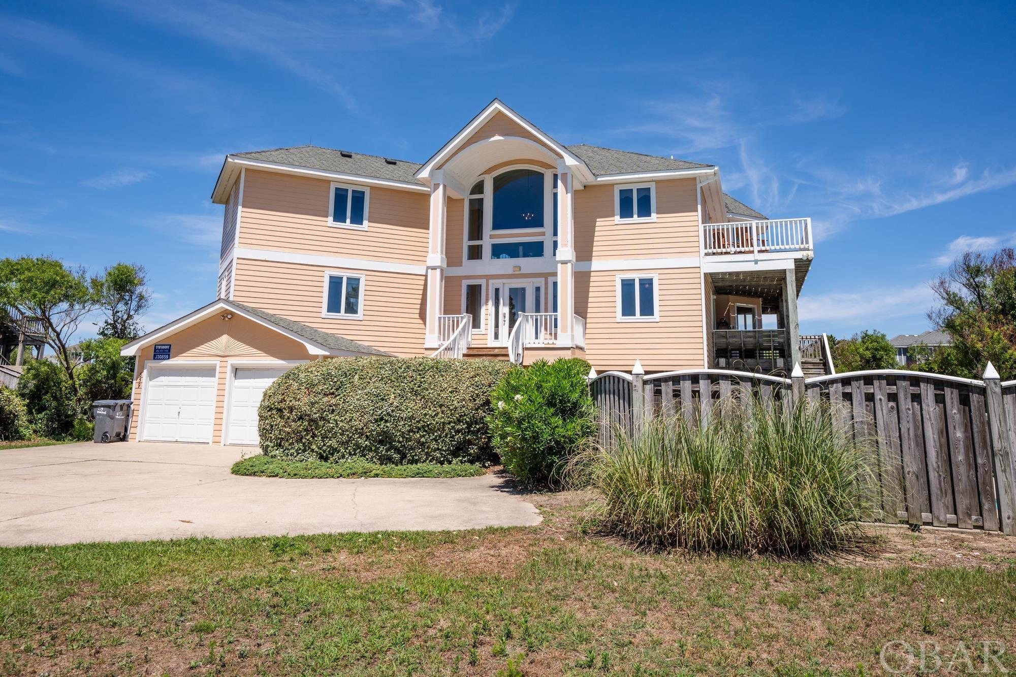 Corolla, North Carolina 27927, 5 Bedrooms Bedrooms, ,5 BathroomsBathrooms,Single family - detached,For sale,Whalehead Drive,119243