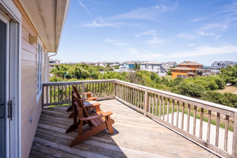 Corolla, North Carolina 27927, 5 Bedrooms Bedrooms, ,5 BathroomsBathrooms,Single family - detached,For sale,Whalehead Drive,119243