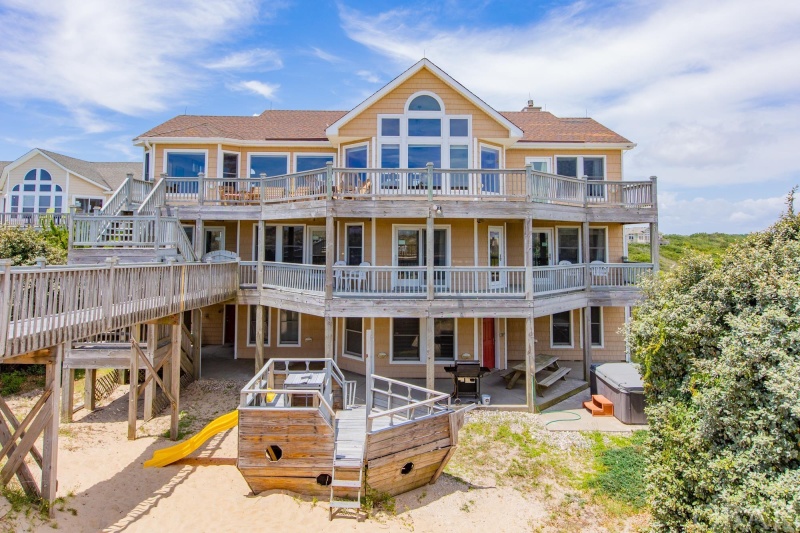 Corolla, North Carolina 27927, 8 Bedrooms Bedrooms, ,8 BathroomsBathrooms,Single family - detached,For sale,Sandfiddler Road,119867