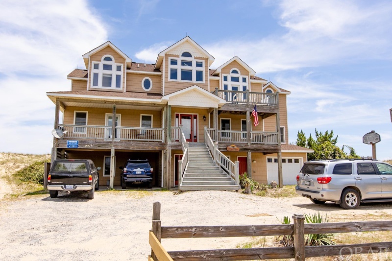 Corolla, North Carolina 27927, 8 Bedrooms Bedrooms, ,8 BathroomsBathrooms,Single family - detached,For sale,Sandfiddler Road,119867