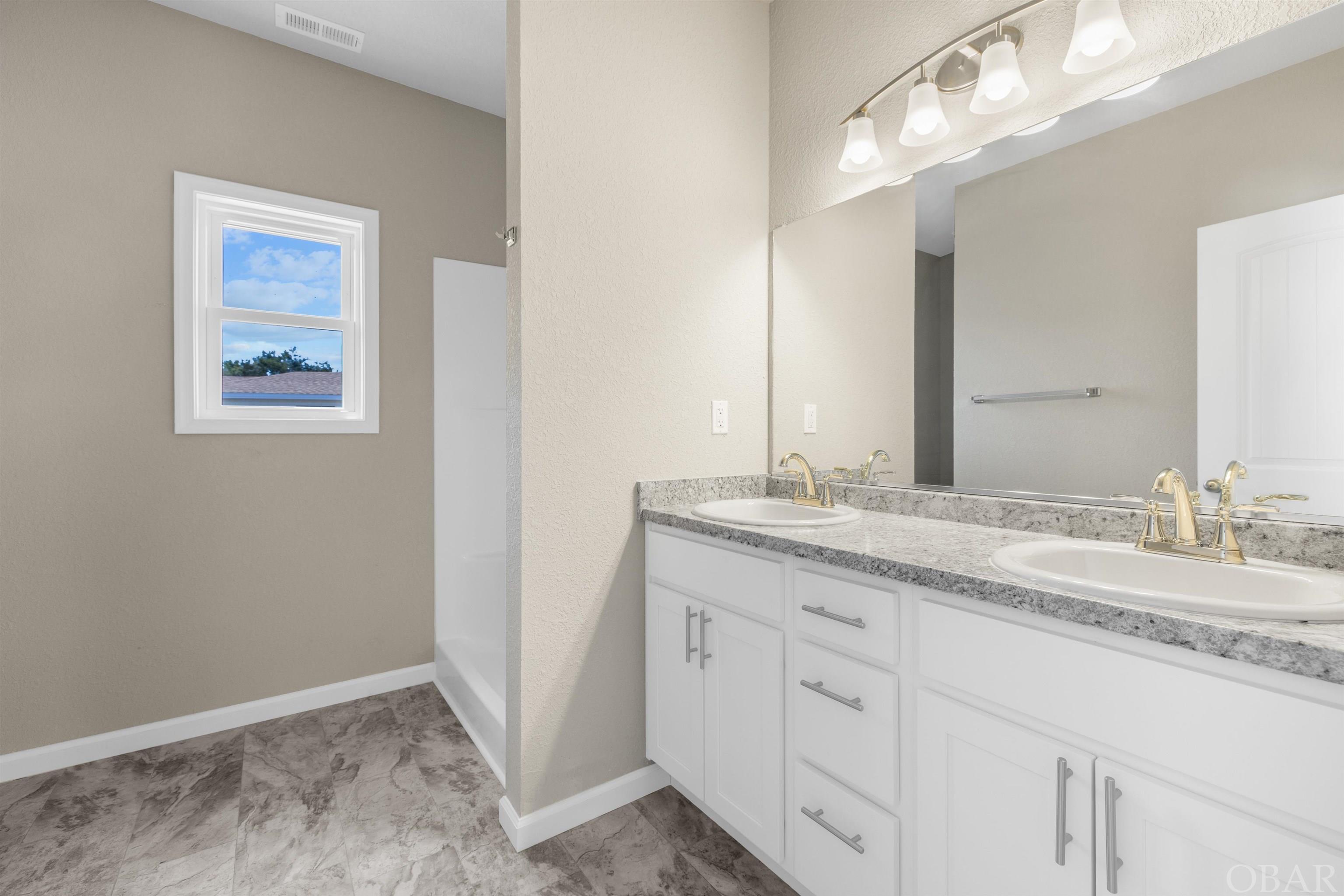 Kill Devil Hills, North Carolina 27948, 3 Bedrooms Bedrooms, ,2 BathroomsBathrooms,Single family - detached,For sale,Harbour View Drive,120448