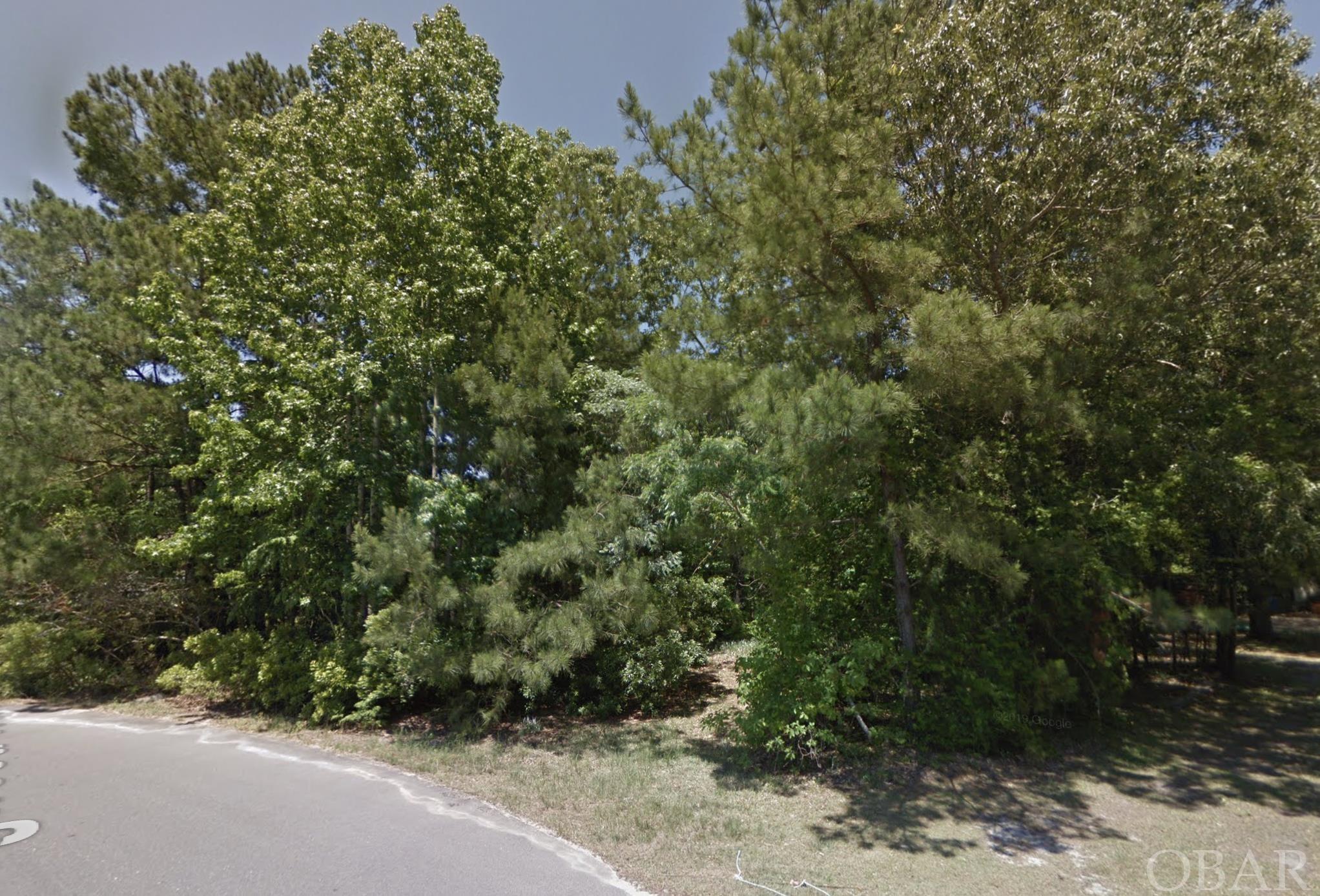 Manteo, North Carolina 27954, ,Residential,For sale,Dogwood Trail,121024